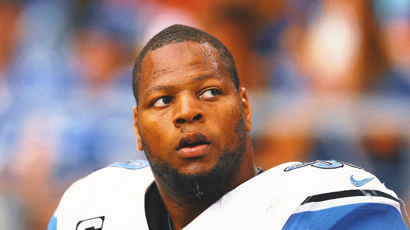 Former Lions, Dolphins Star Defensive Tackle Ndamukong Suh Officially Retires