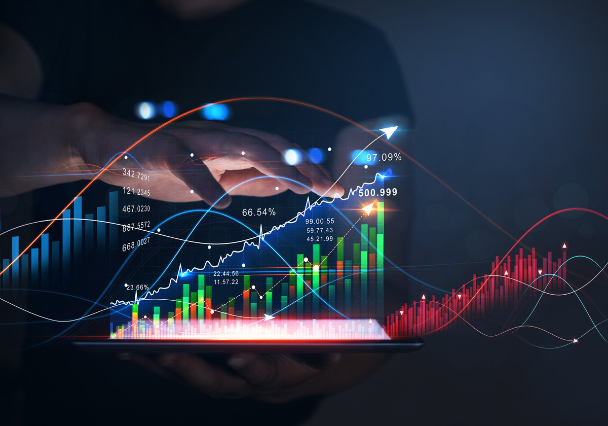 2 Best Tech Stocks to Buy in July