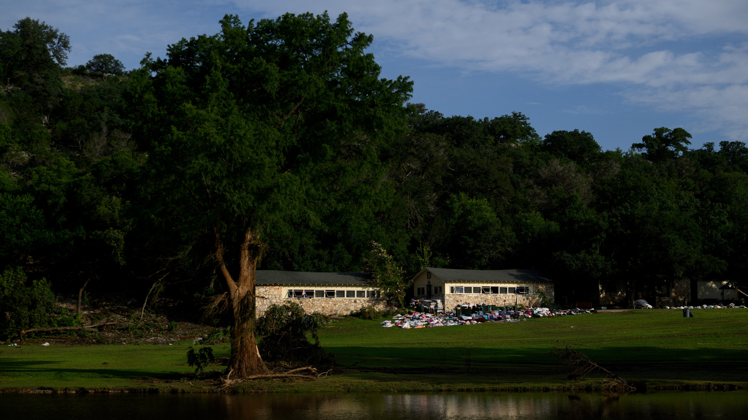 As Texas Flood Raged, Camp Mystic Was Left to Fend for Itself
