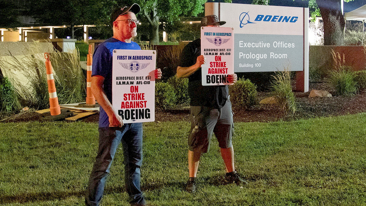3,200 Boeing workers go on strike in 2 states