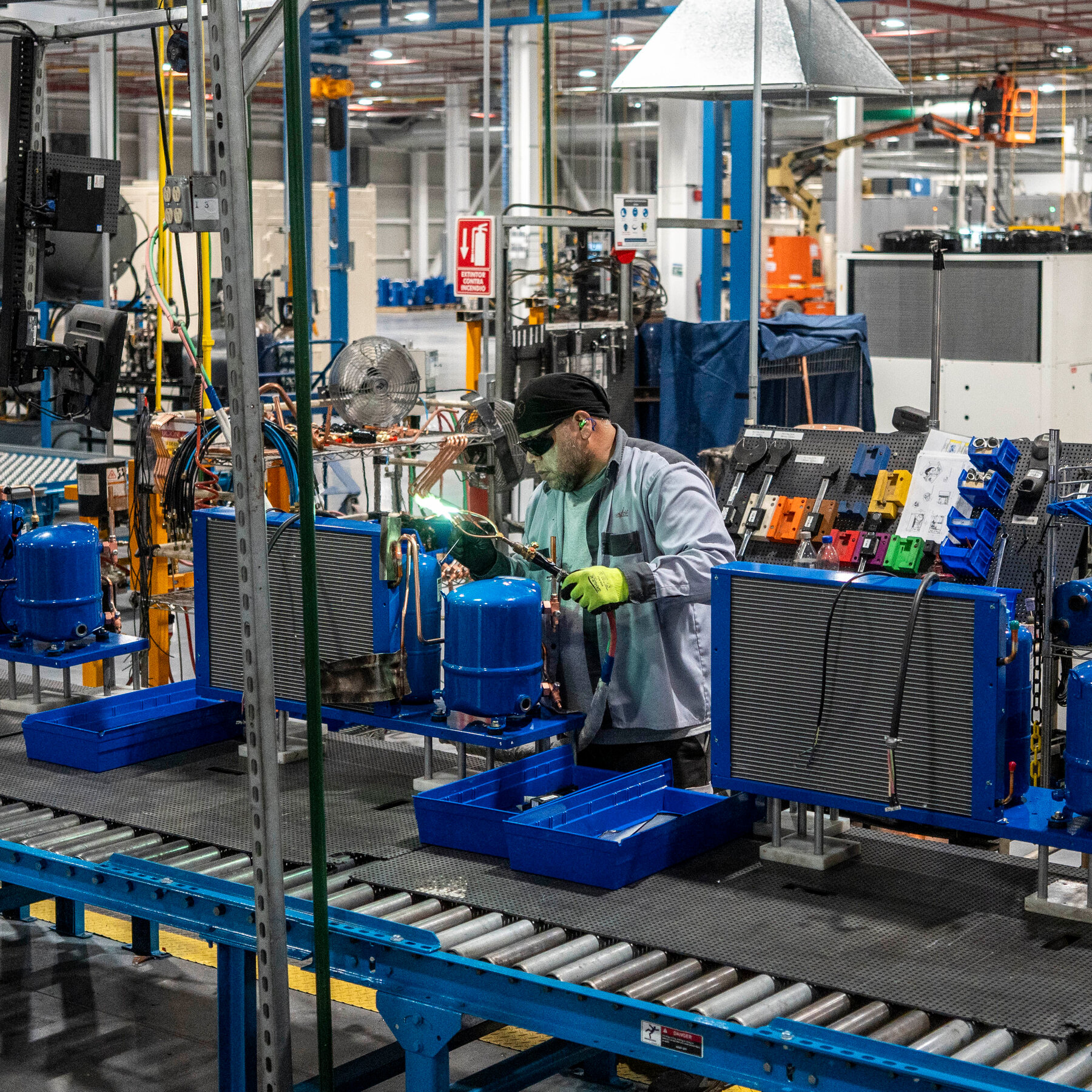 Trump Cites Flow of Fentanyl to Justify New Tariffs on Mexico