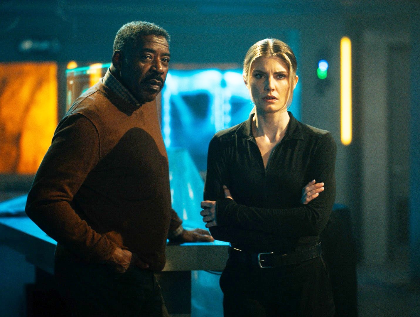 This Underrated 2022 Sci-Fi Remake Is Now Streaming on Netflix — and I'm Hooked