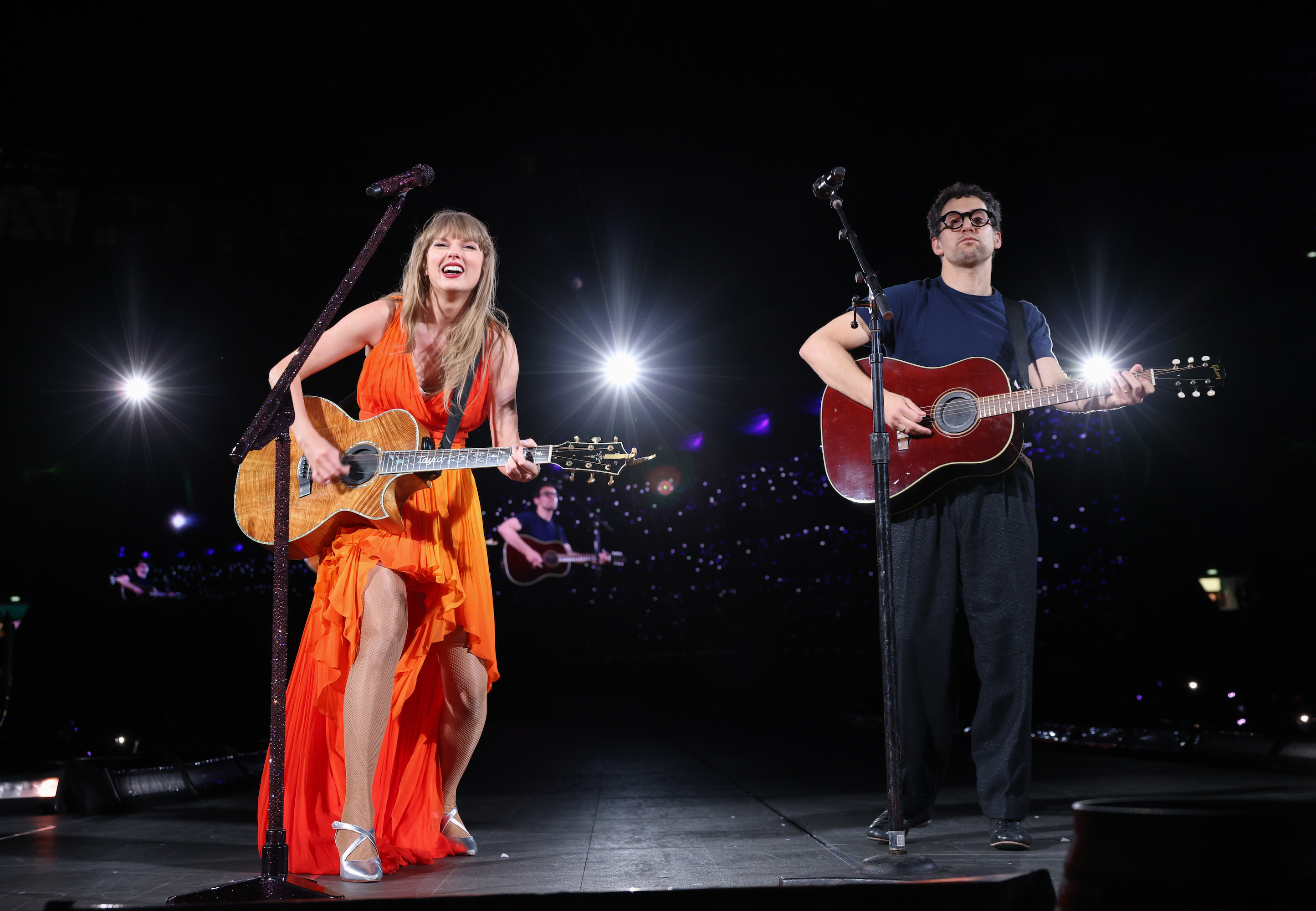 Margaret Qualley Awkwardly Responds to Question About Taylor Swift’s New Music
